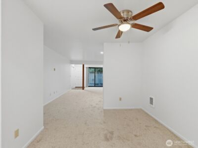 8835 166th Avenue NE #D102, Redmond, WA 98052 - Photo 13