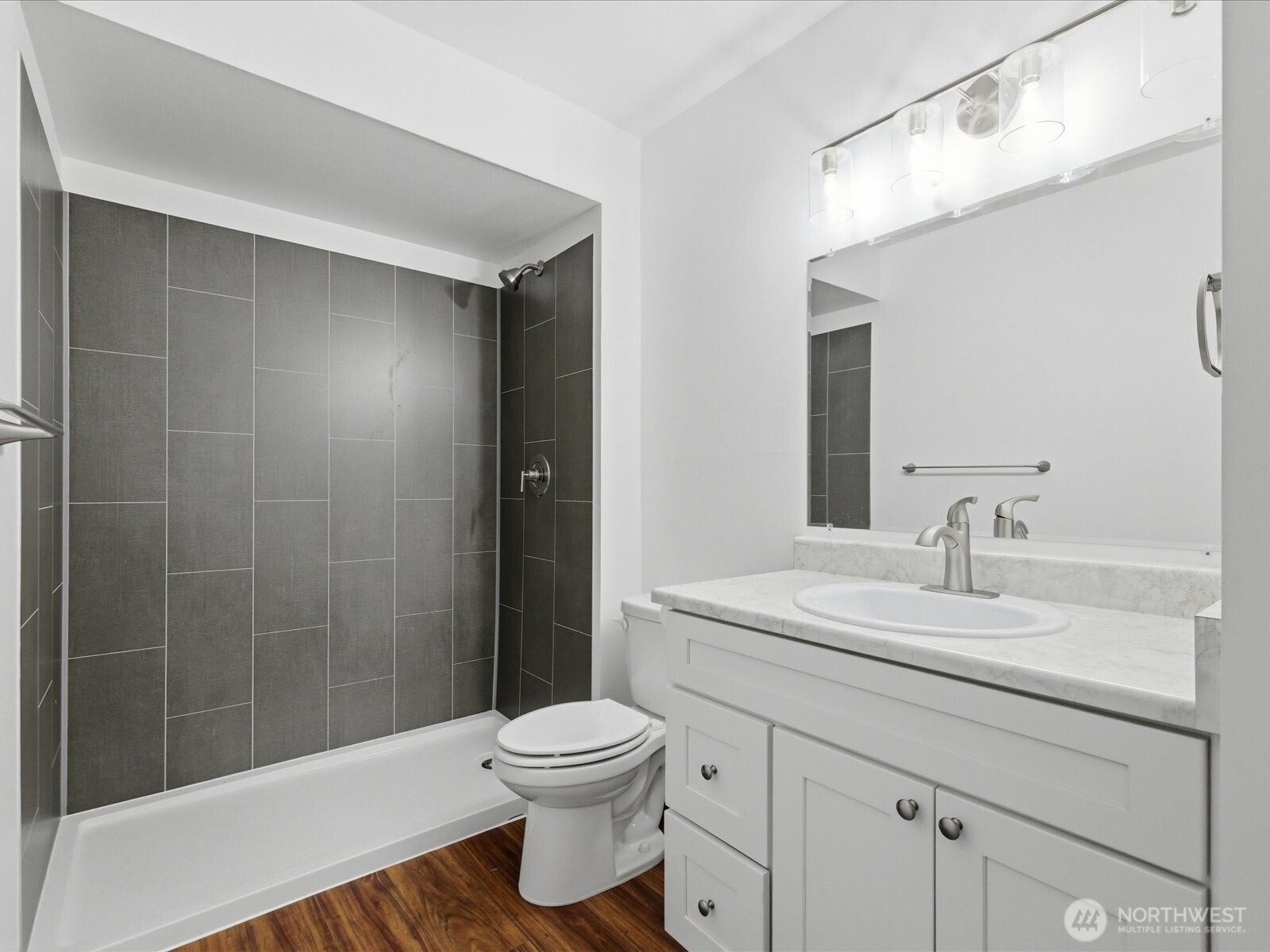 8835 166th Avenue NE #D102, Redmond, WA 98052