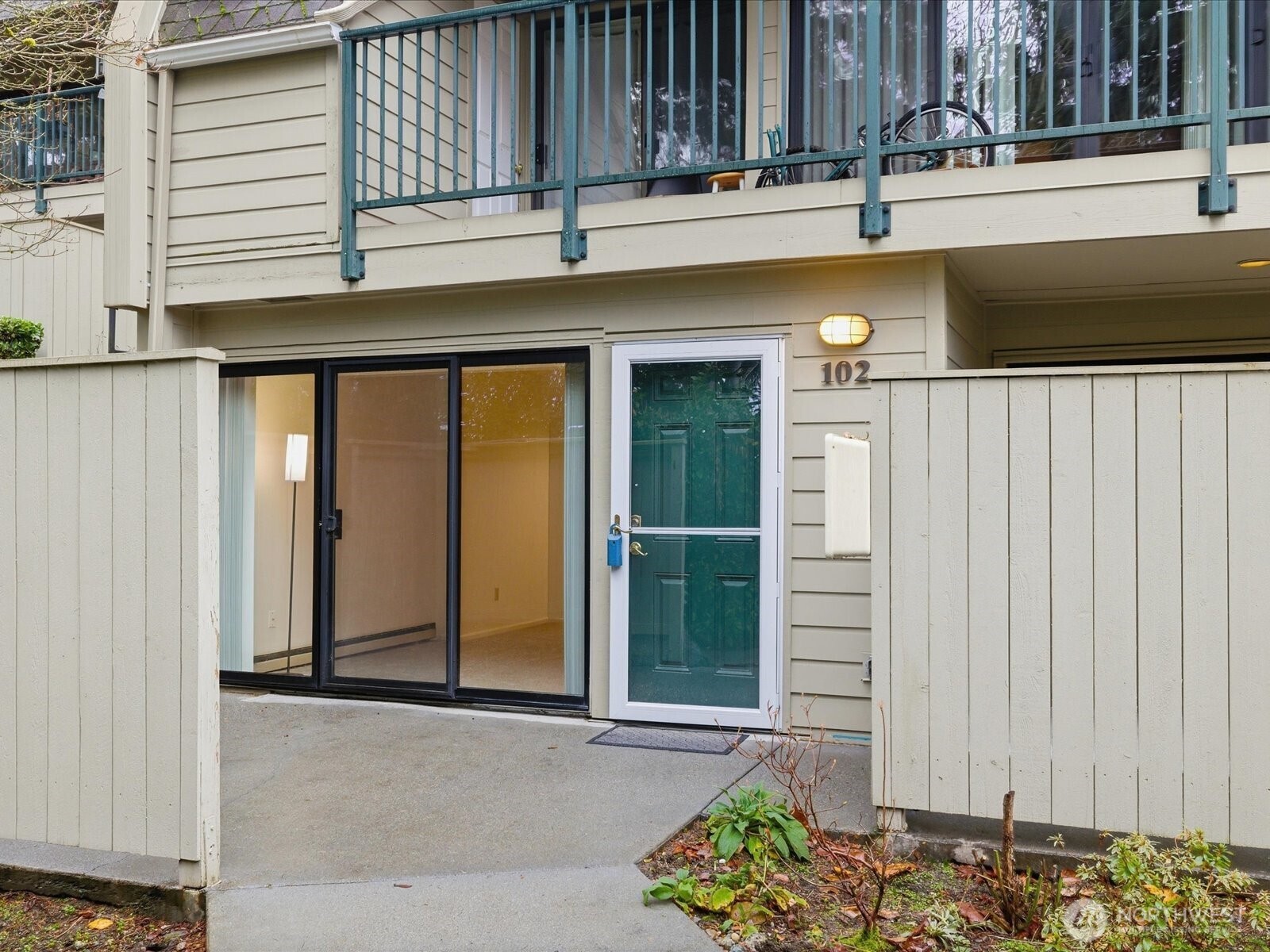 8835 166th Avenue NE #D102, Redmond, WA 98052