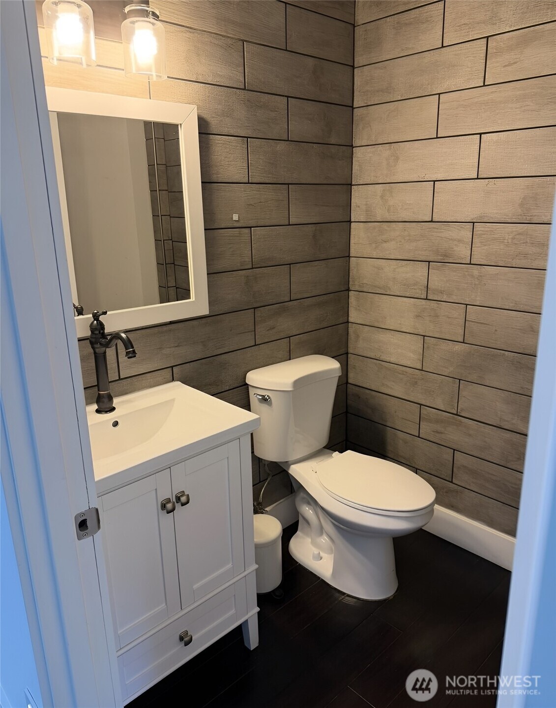 7500 NE Harborview Drive , Poulsbo, WA 98370