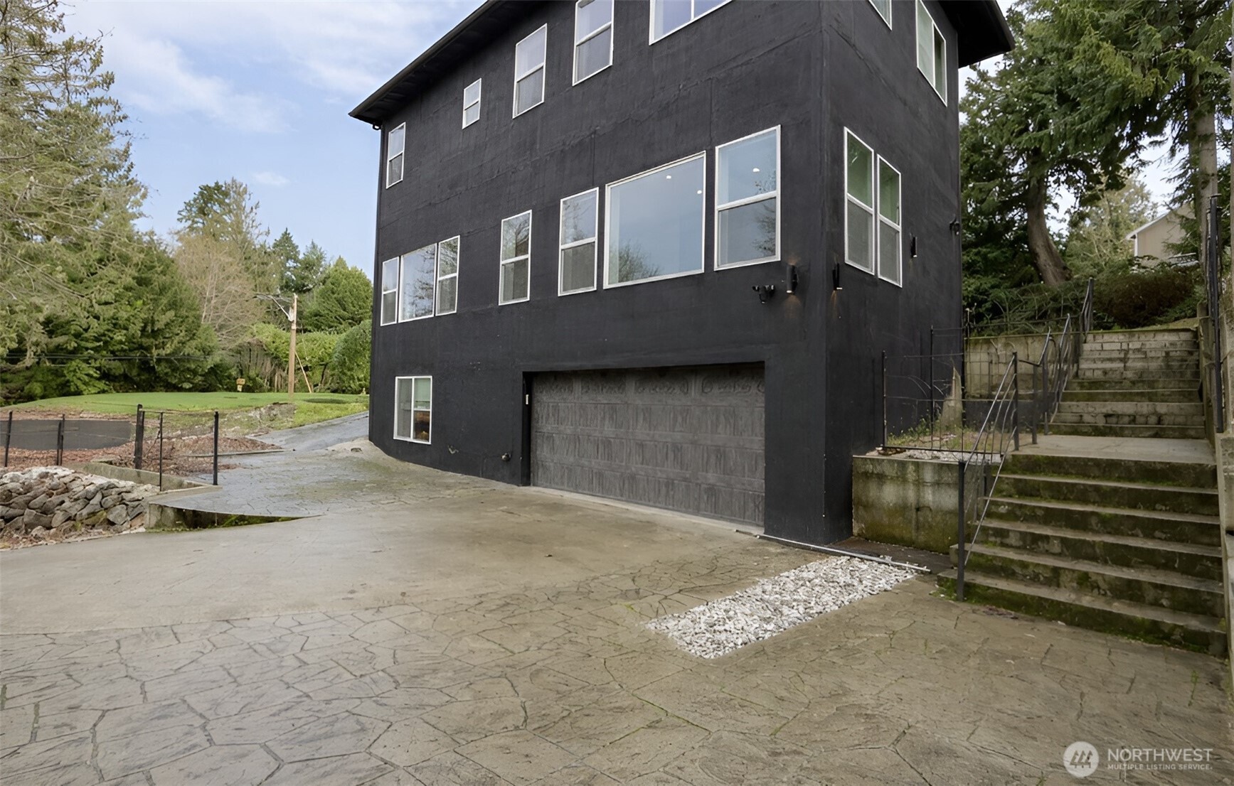 7500 NE Harborview Drive , Poulsbo, WA 98370