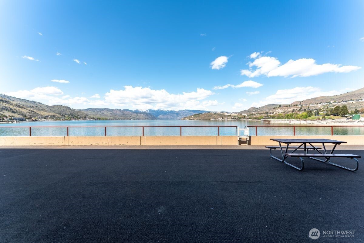 322 W Woodin Avenue #512, Chelan, WA 98816