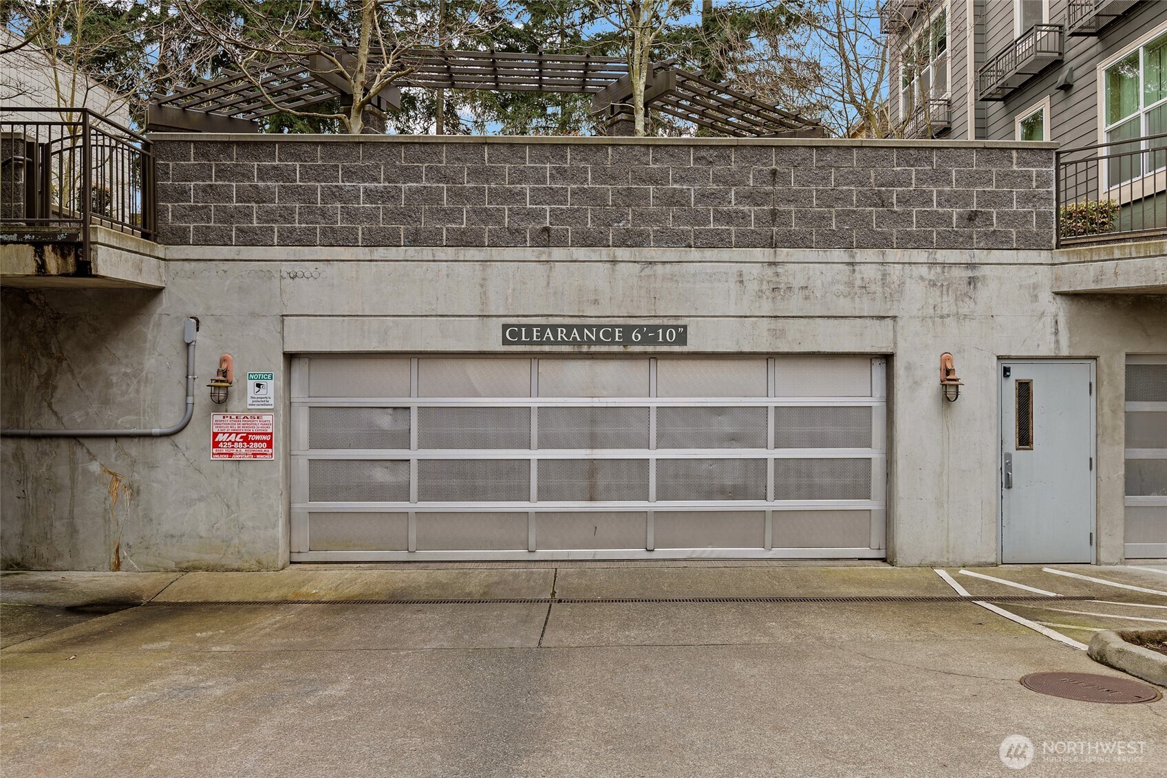 16275 NE 85th Street #311, Redmond, WA 98052