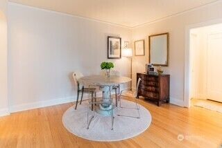 5810 NE Cowen Place #305, Seattle, WA 98105 - Photo 6