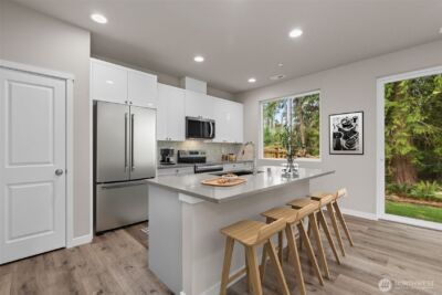 118 169th Place SW #B, Bothell, WA 98012 - Photo 8