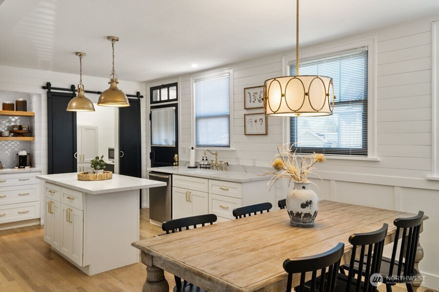 437 Main Street , Buckley, WA 98321