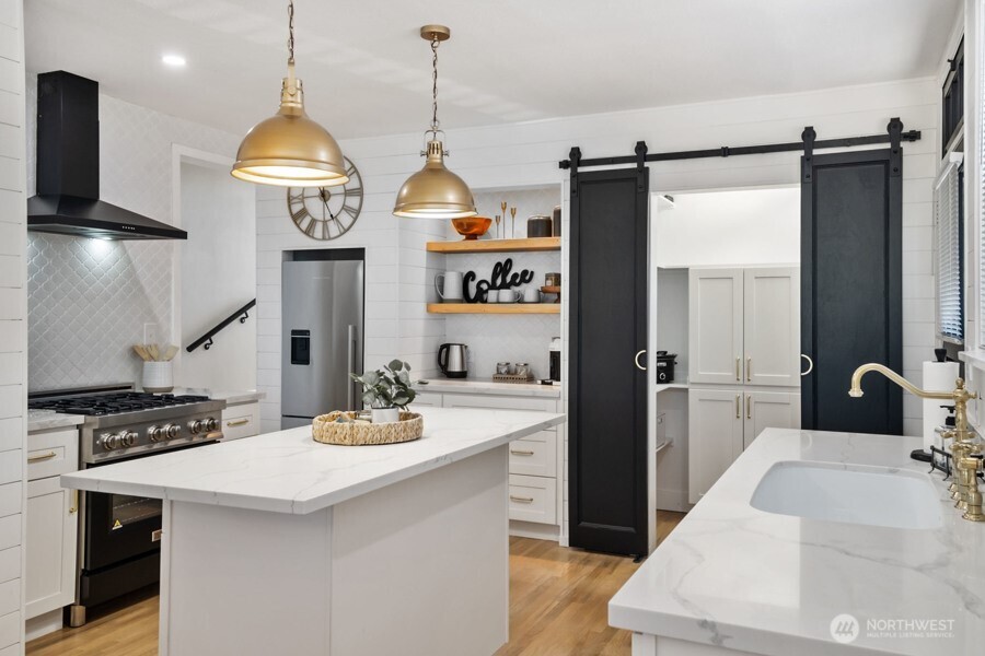 437 Main Street , Buckley, WA 98321