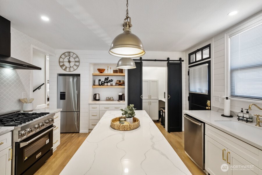 437 Main Street , Buckley, WA 98321