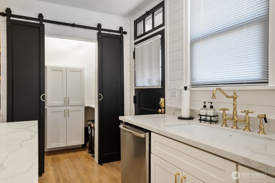 437 Main Street , Buckley, WA 98321