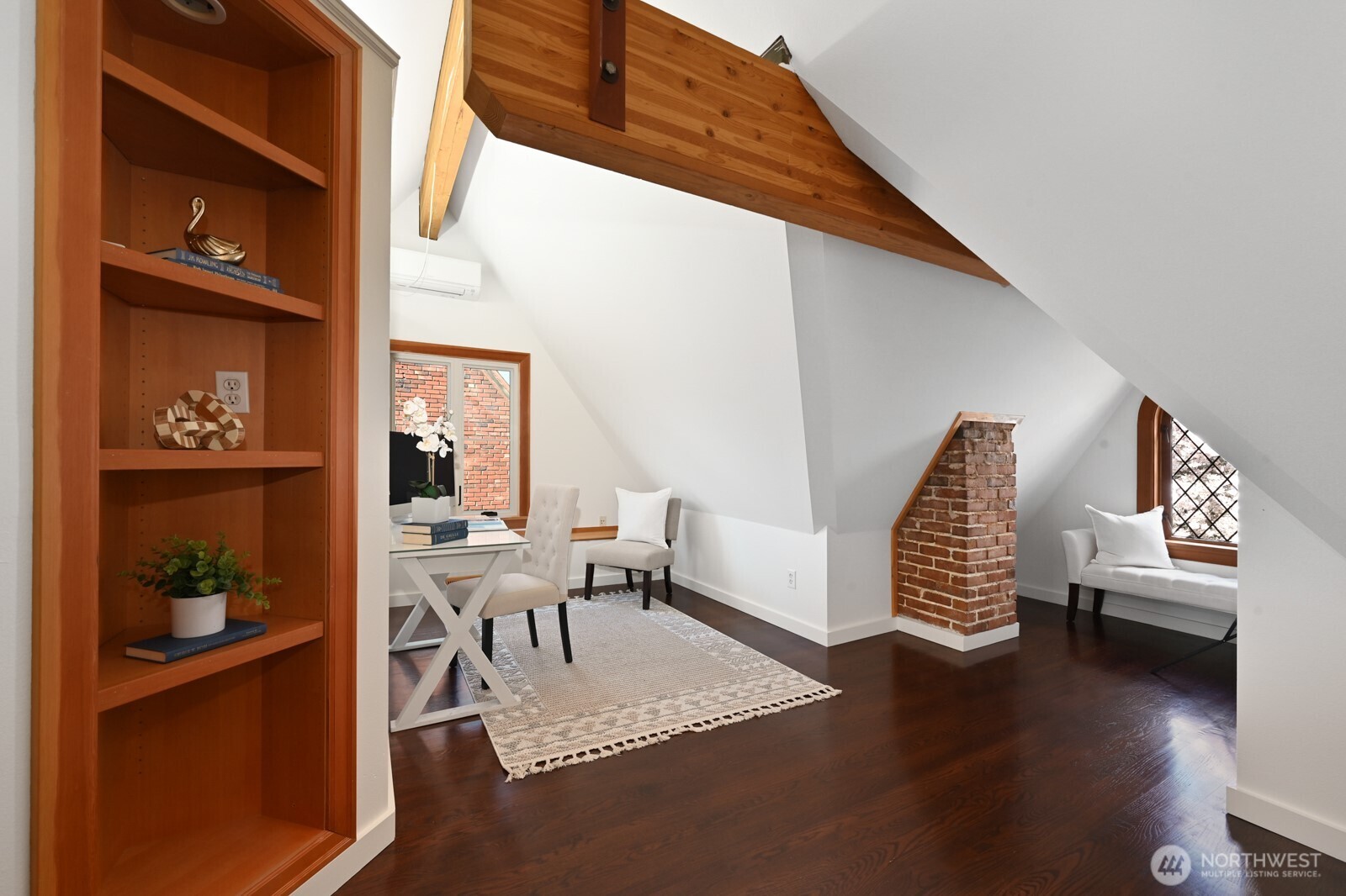 1315 NE 70th Street , Seattle, WA 98115