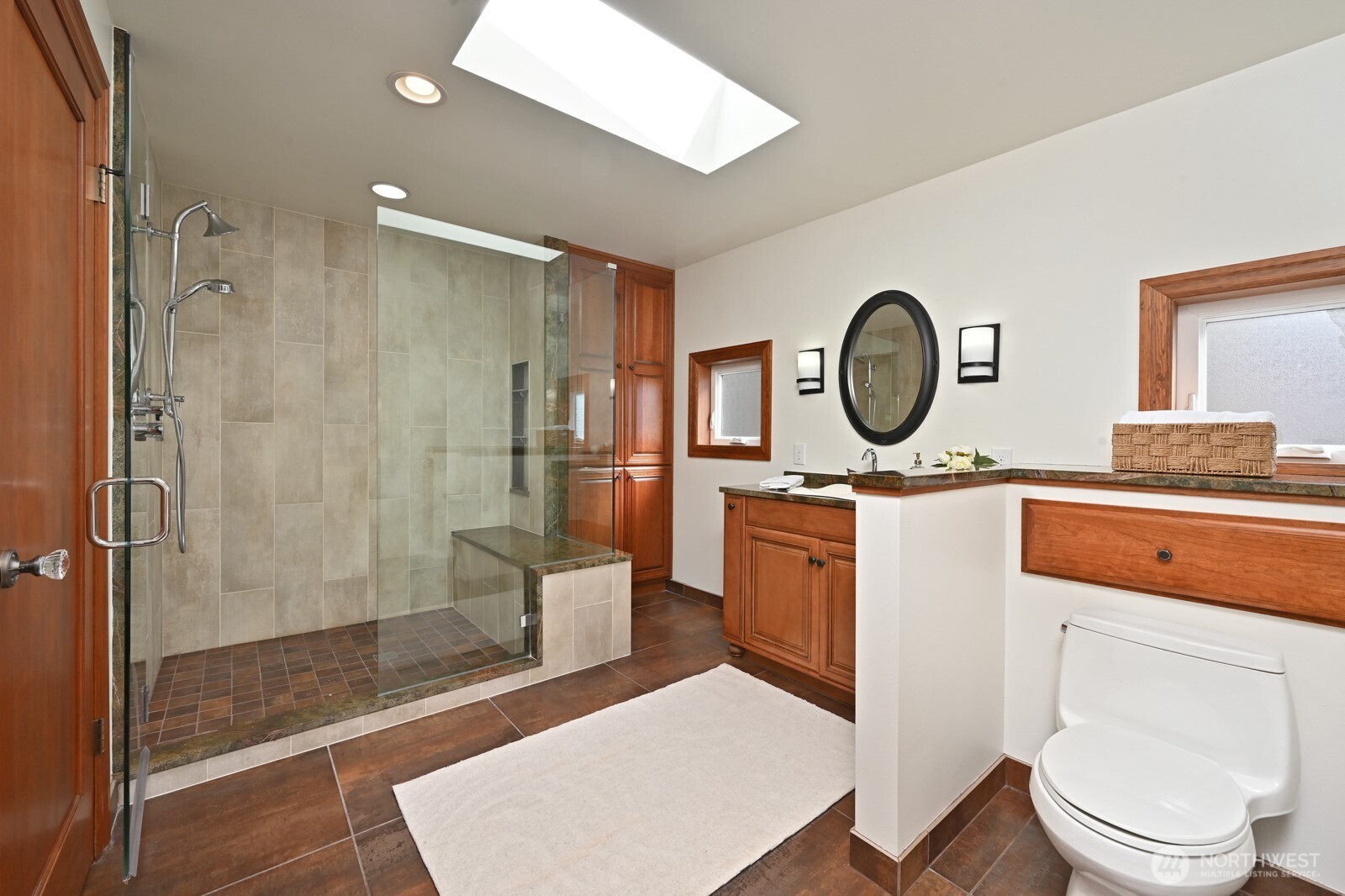 1315 NE 70th Street , Seattle, WA 98115