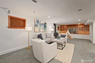 1315 NE 70th Street , Seattle, WA 98115 - Photo 31