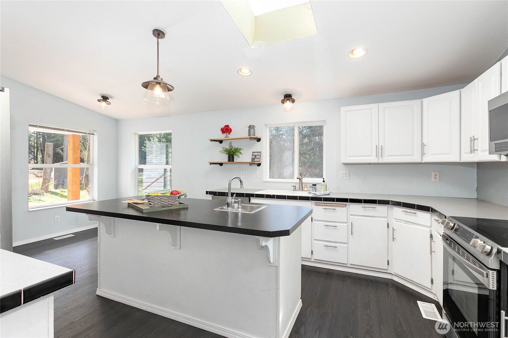 19667 Silver Creek Drive , Sedro Woolley, WA 98284