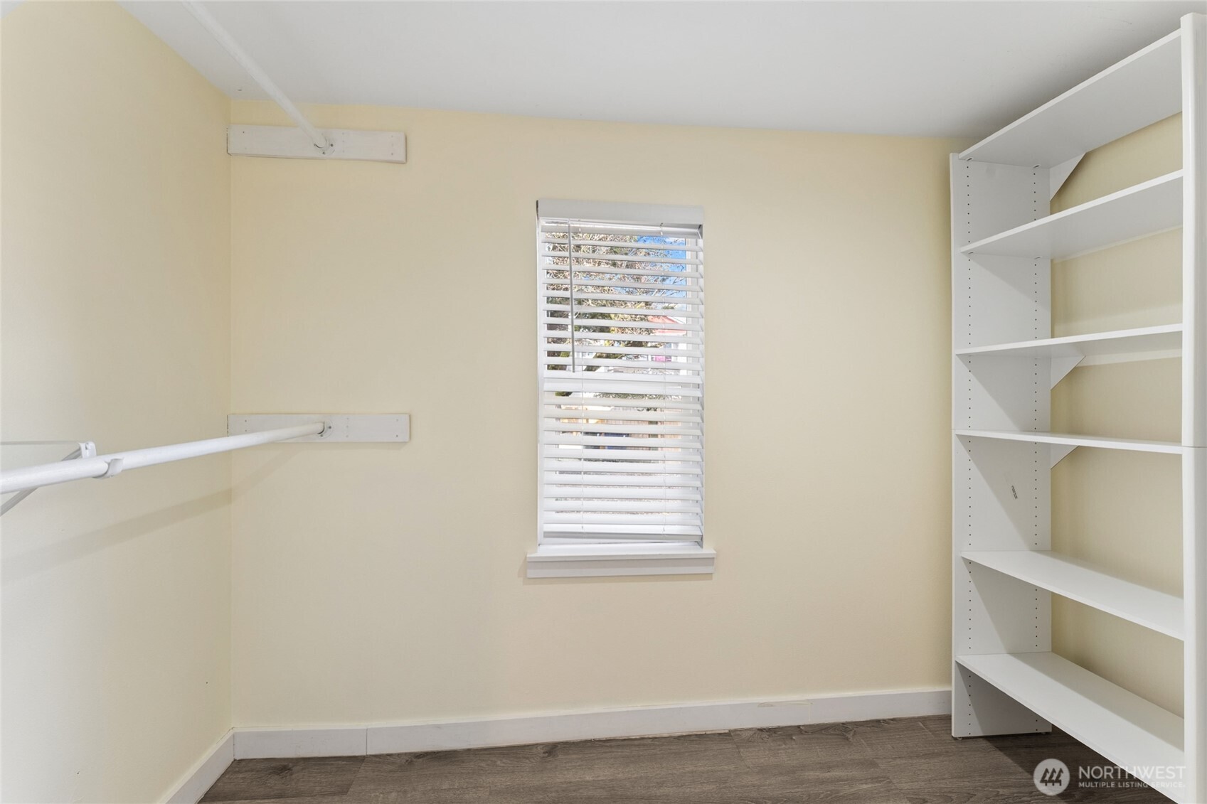 2807 61st Avenue NE, Tacoma, WA 98422