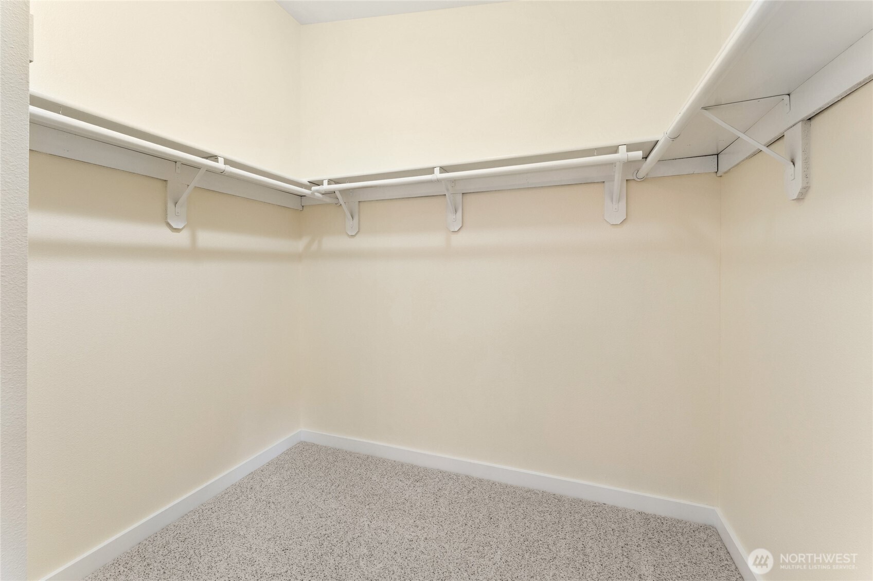 2807 61st Avenue NE, Tacoma, WA 98422