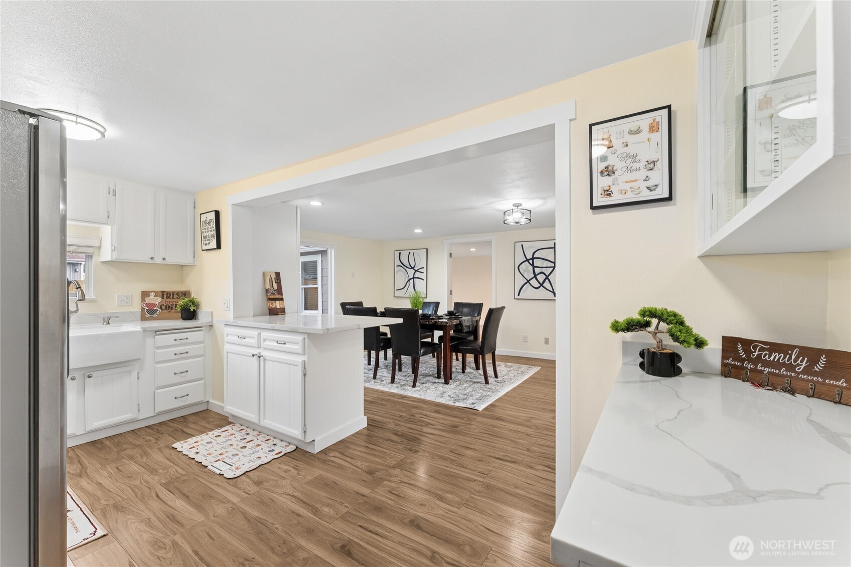 2807 61st Avenue NE, Tacoma, WA 98422