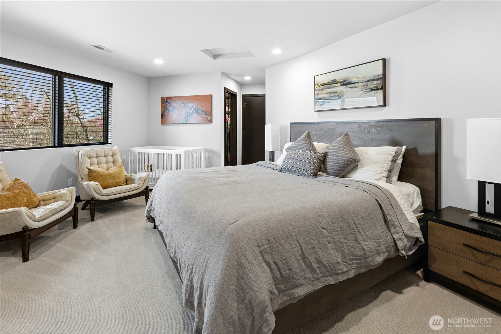 70 Cascade Ky , Bellevue, WA 98006