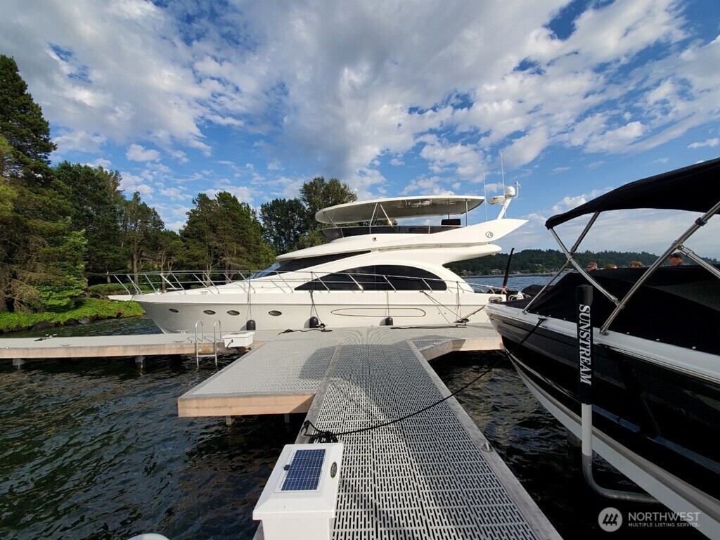 70 Cascade Ky , Bellevue, WA 98006