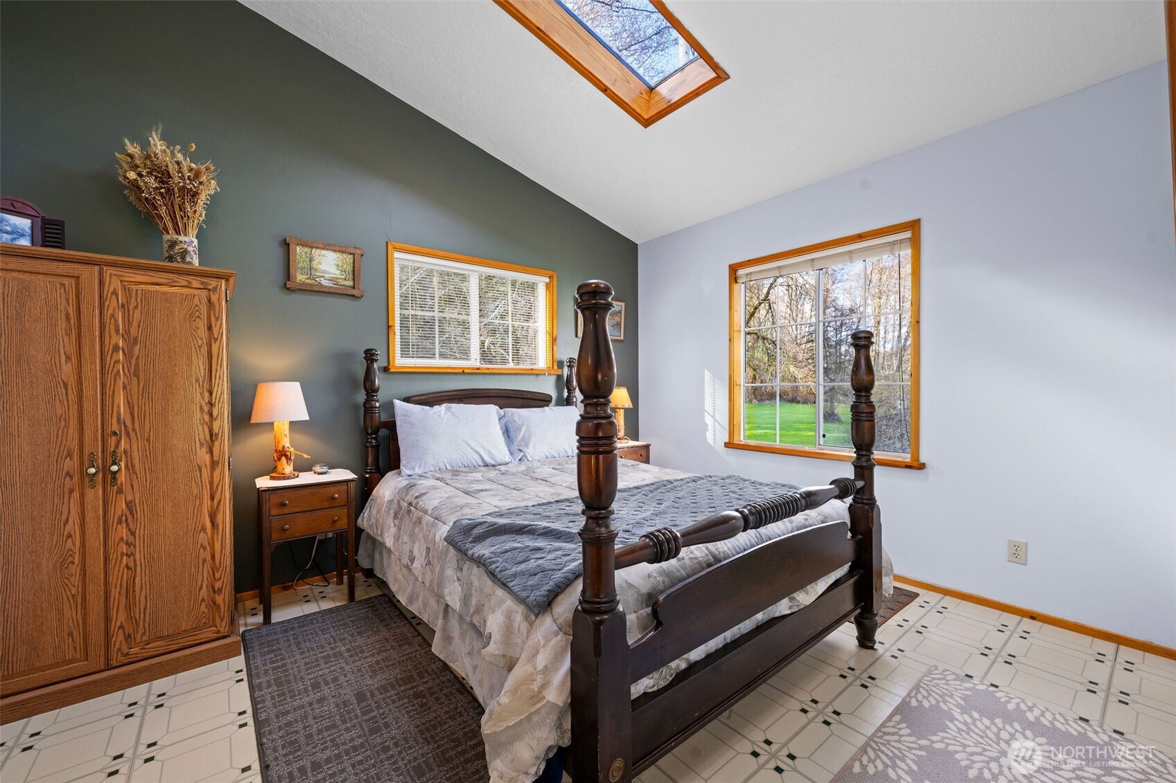 471 Barr Road , Grays River, WA 98621