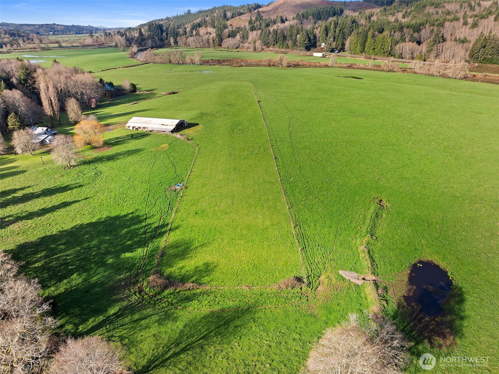 471 Barr Road , Grays River, WA 98621