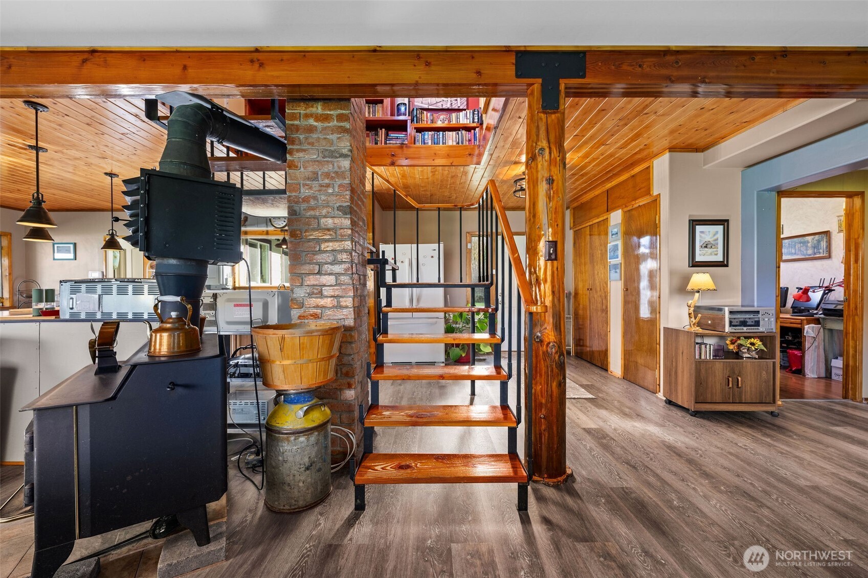 471 Barr Road , Grays River, WA 98621