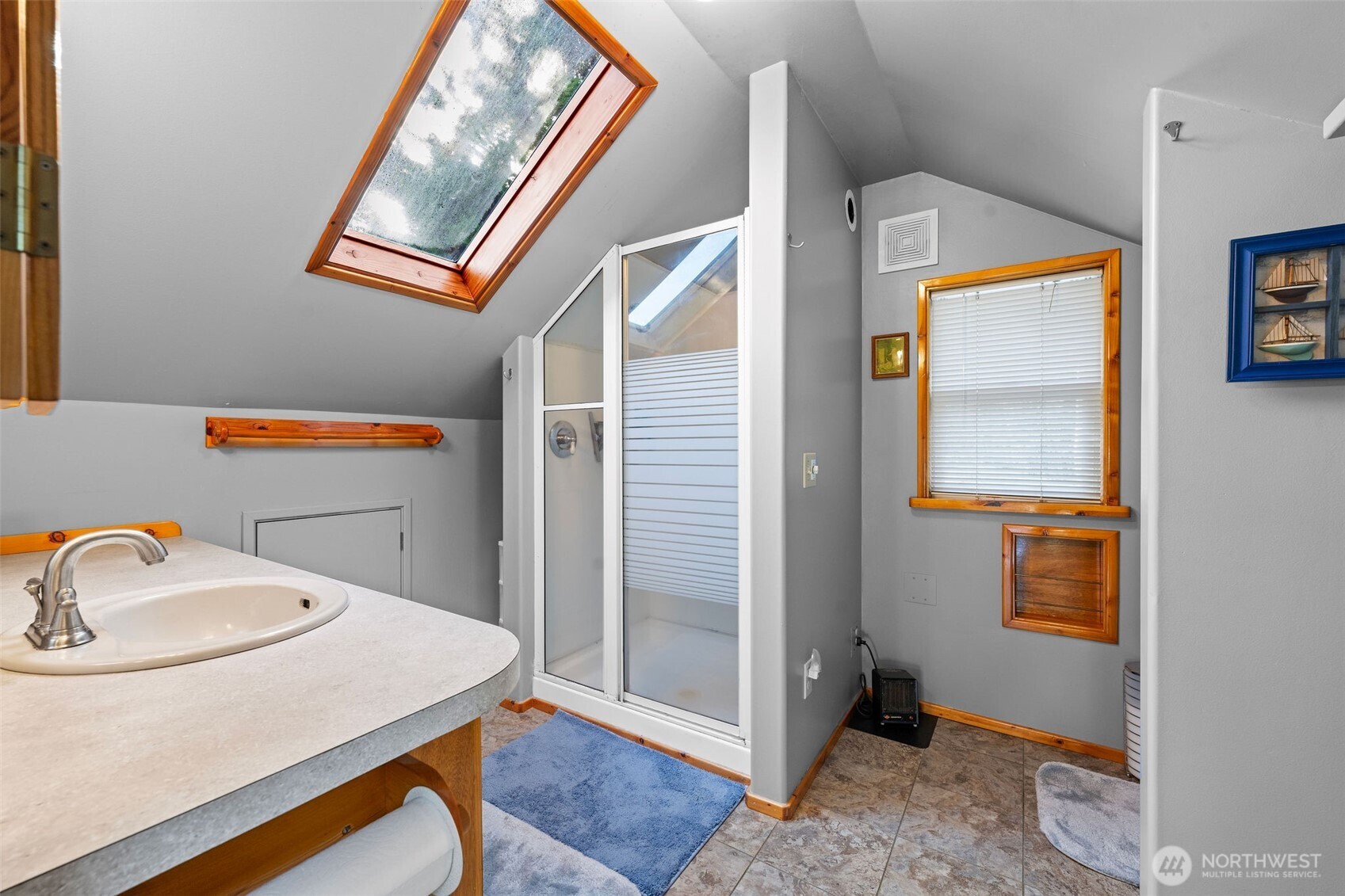 471 Barr Road , Grays River, WA 98621