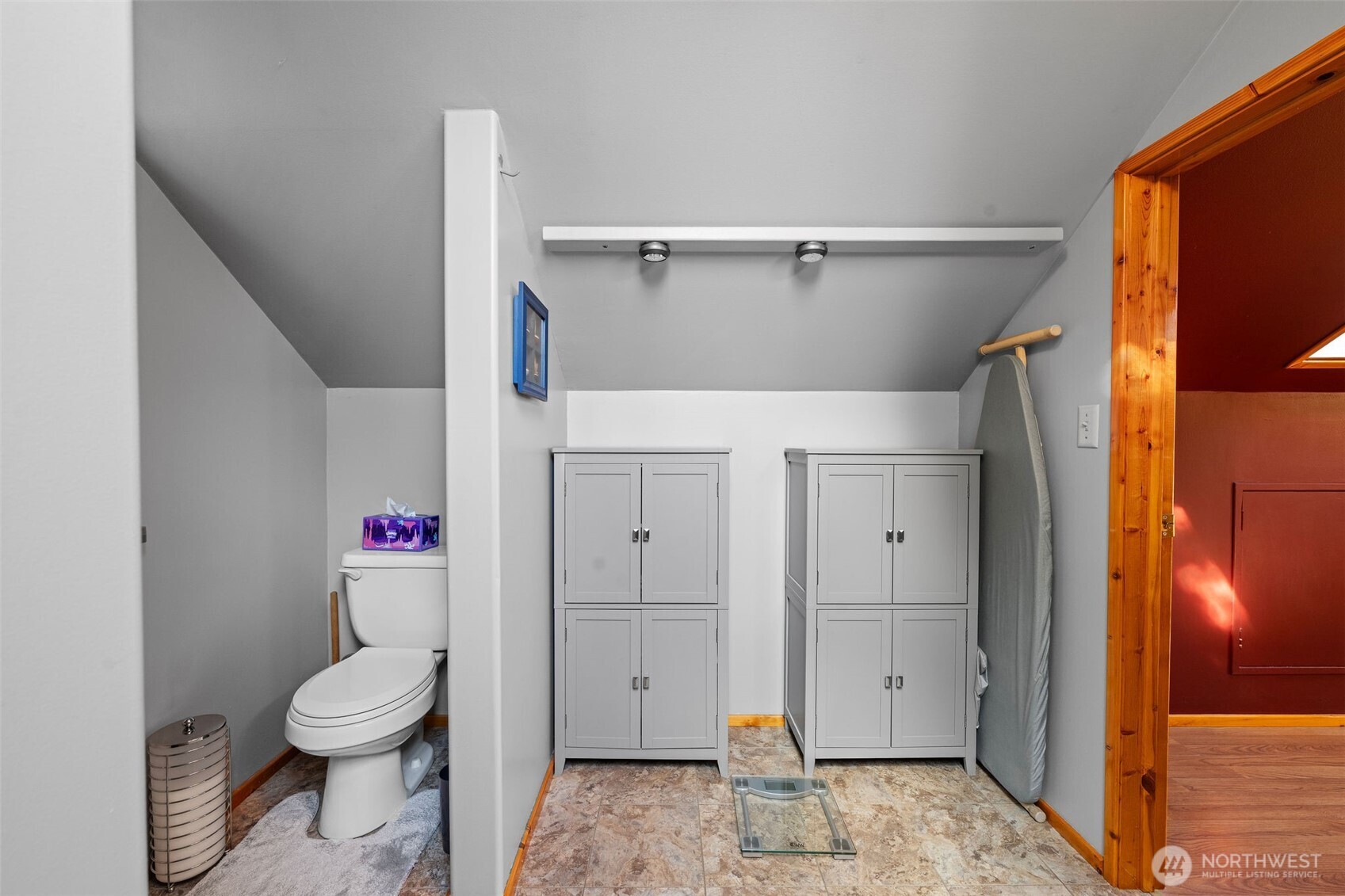 471 Barr Road , Grays River, WA 98621