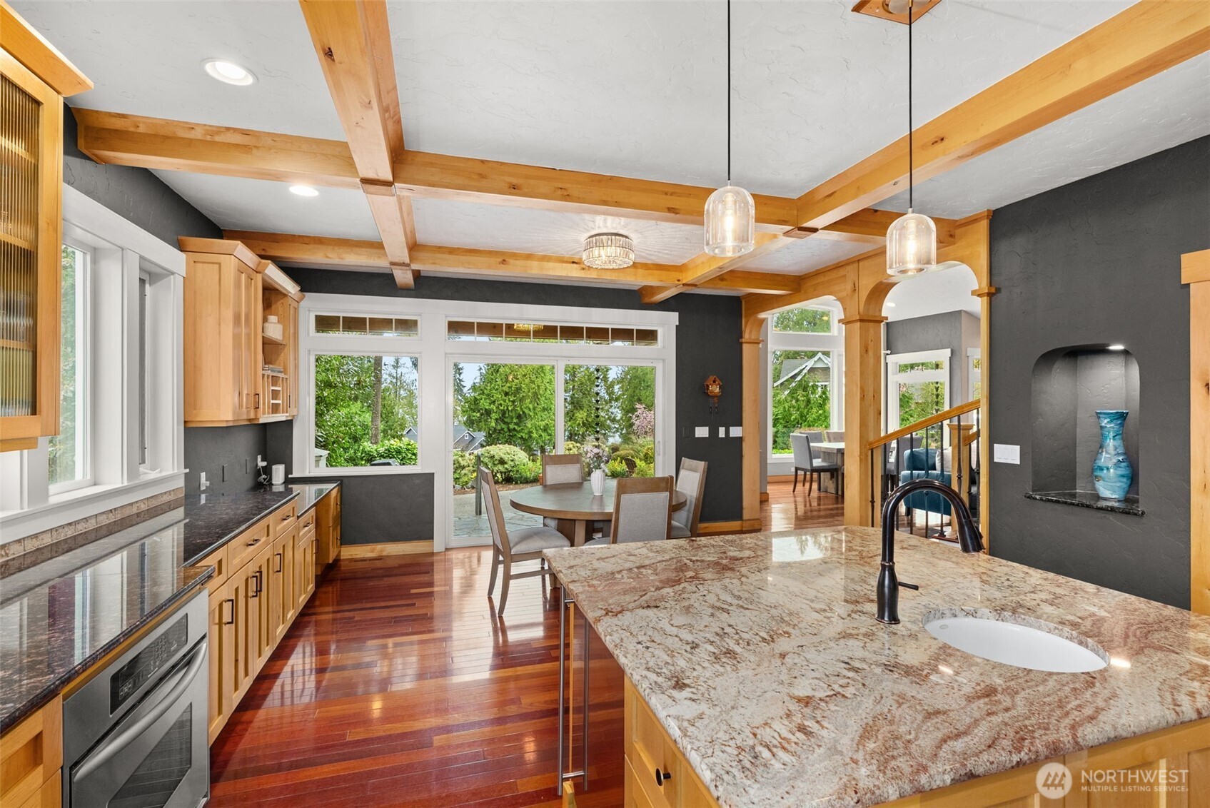 4719 Sunset Point Lane NW, Olympia, WA 98502