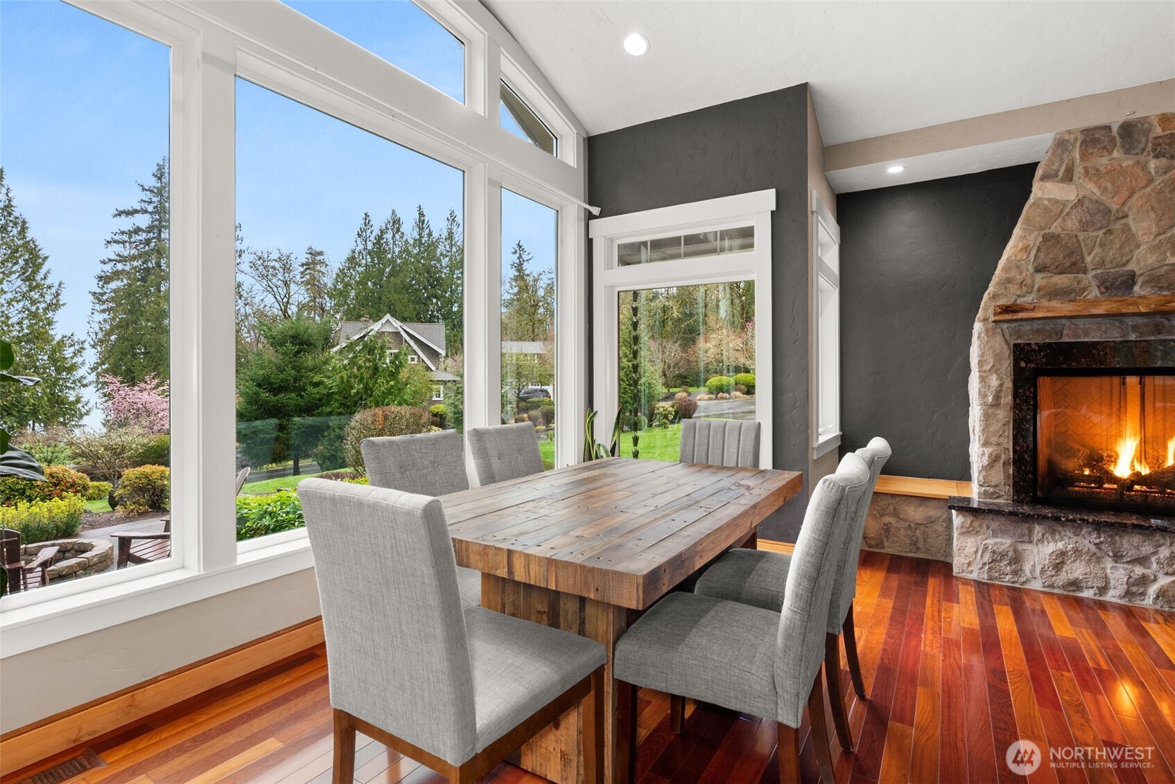 4719 Sunset Point Lane NW, Olympia, WA 98502