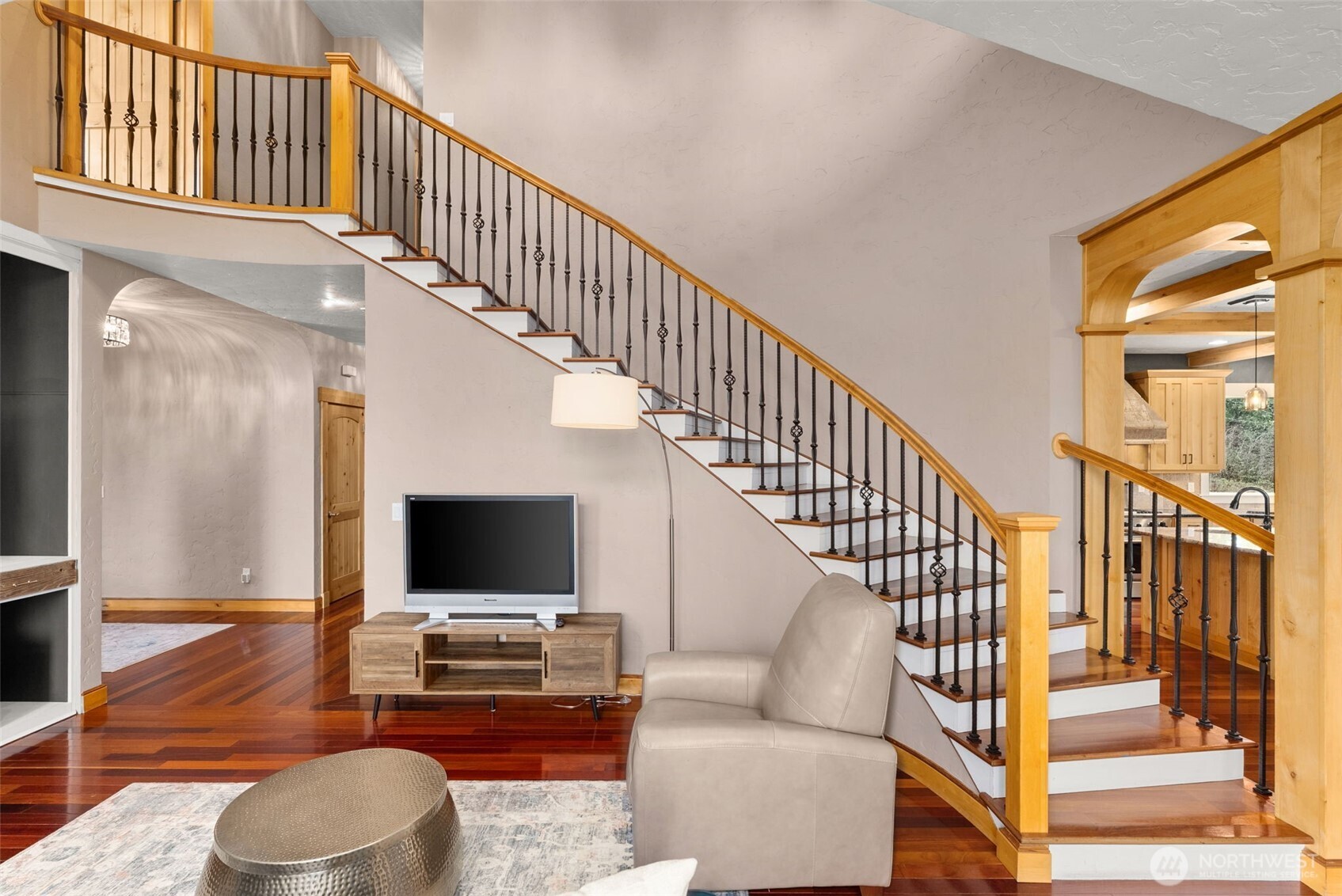 4719 Sunset Point Lane NW, Olympia, WA 98502