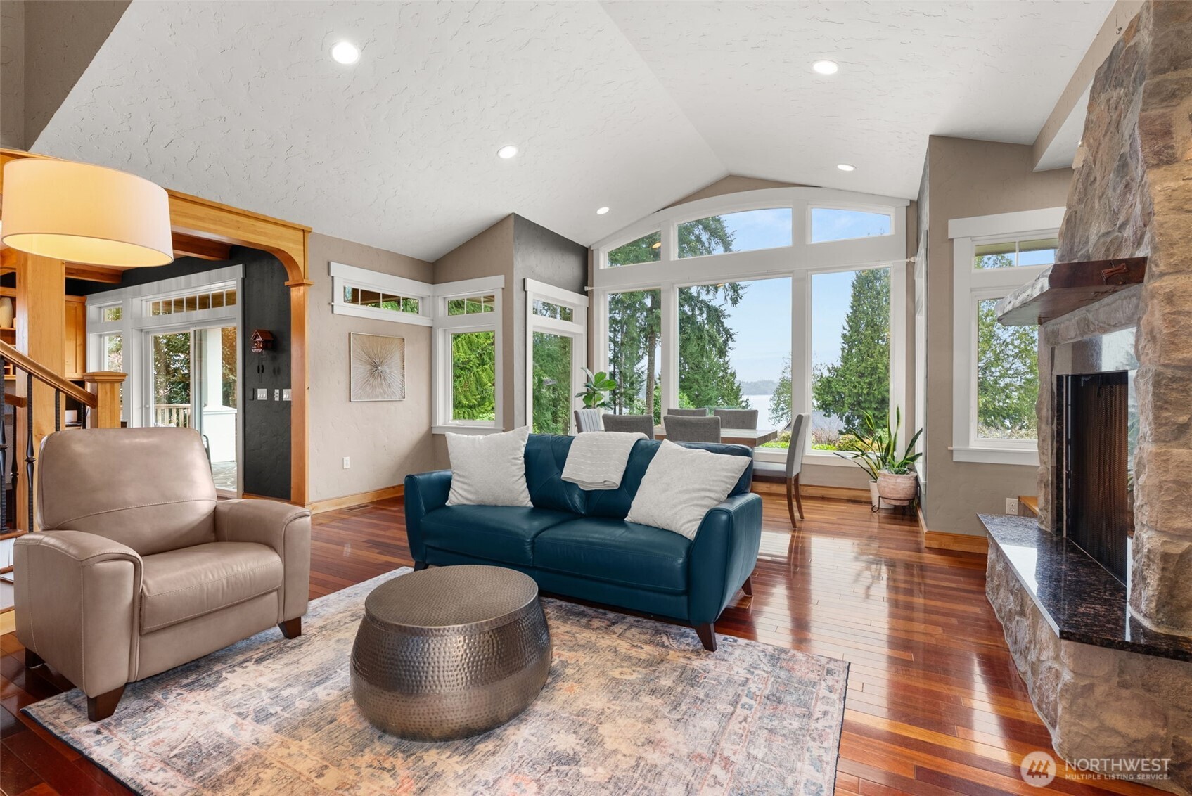 4719 Sunset Point Lane NW, Olympia, WA 98502