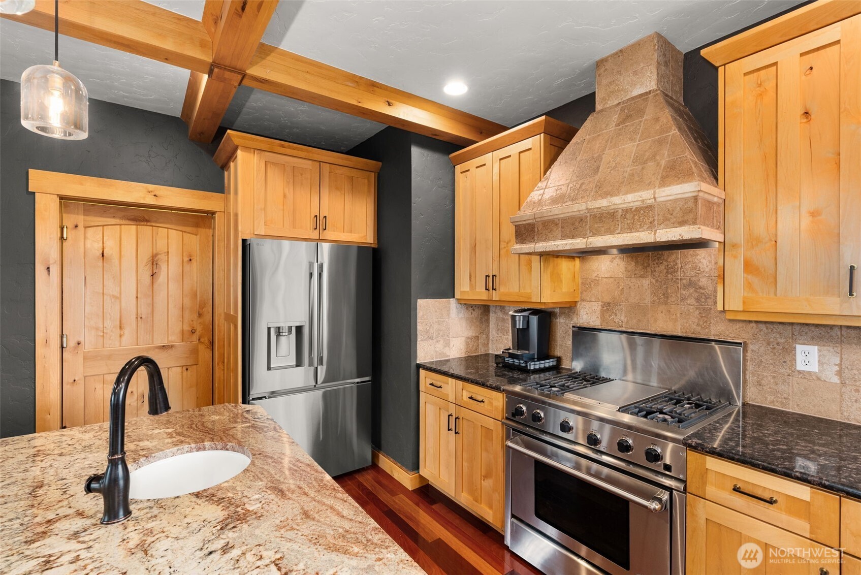 4719 Sunset Point Lane NW, Olympia, WA 98502