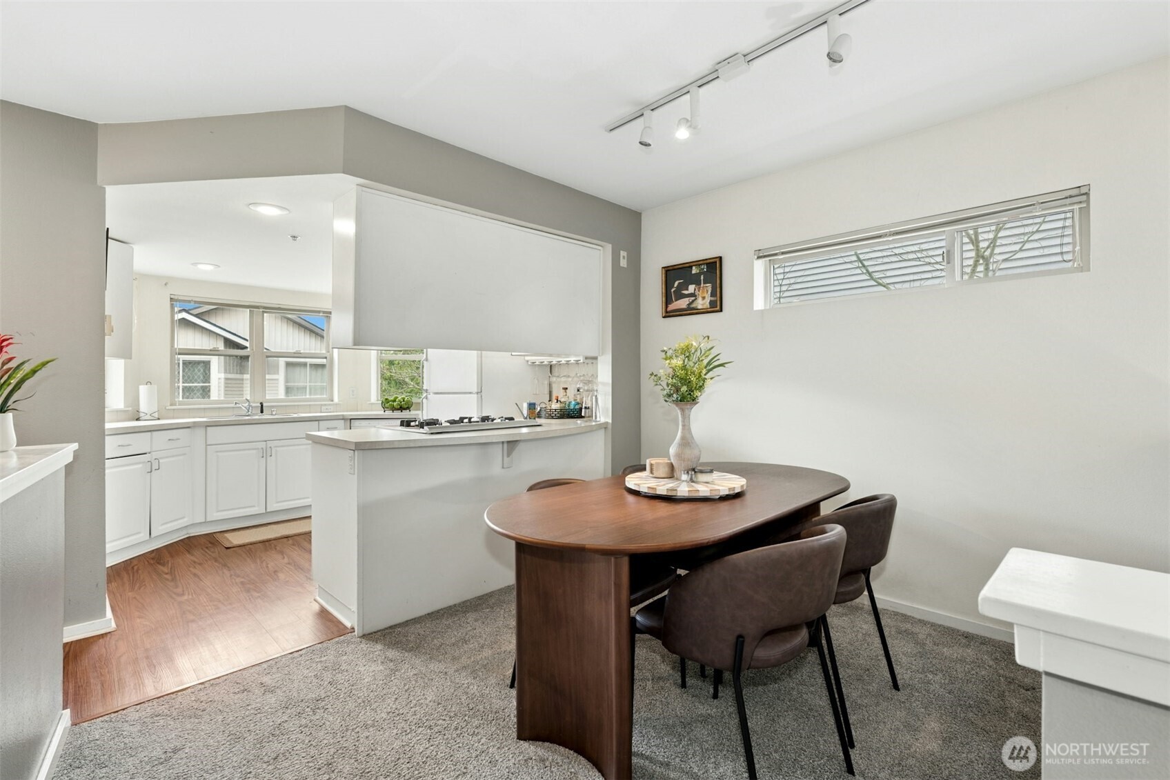 11560 Stone Avenue N #101, Seattle, WA 98133