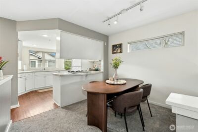 11560 Stone Avenue N #101, Seattle, WA 98133 - Photo 5