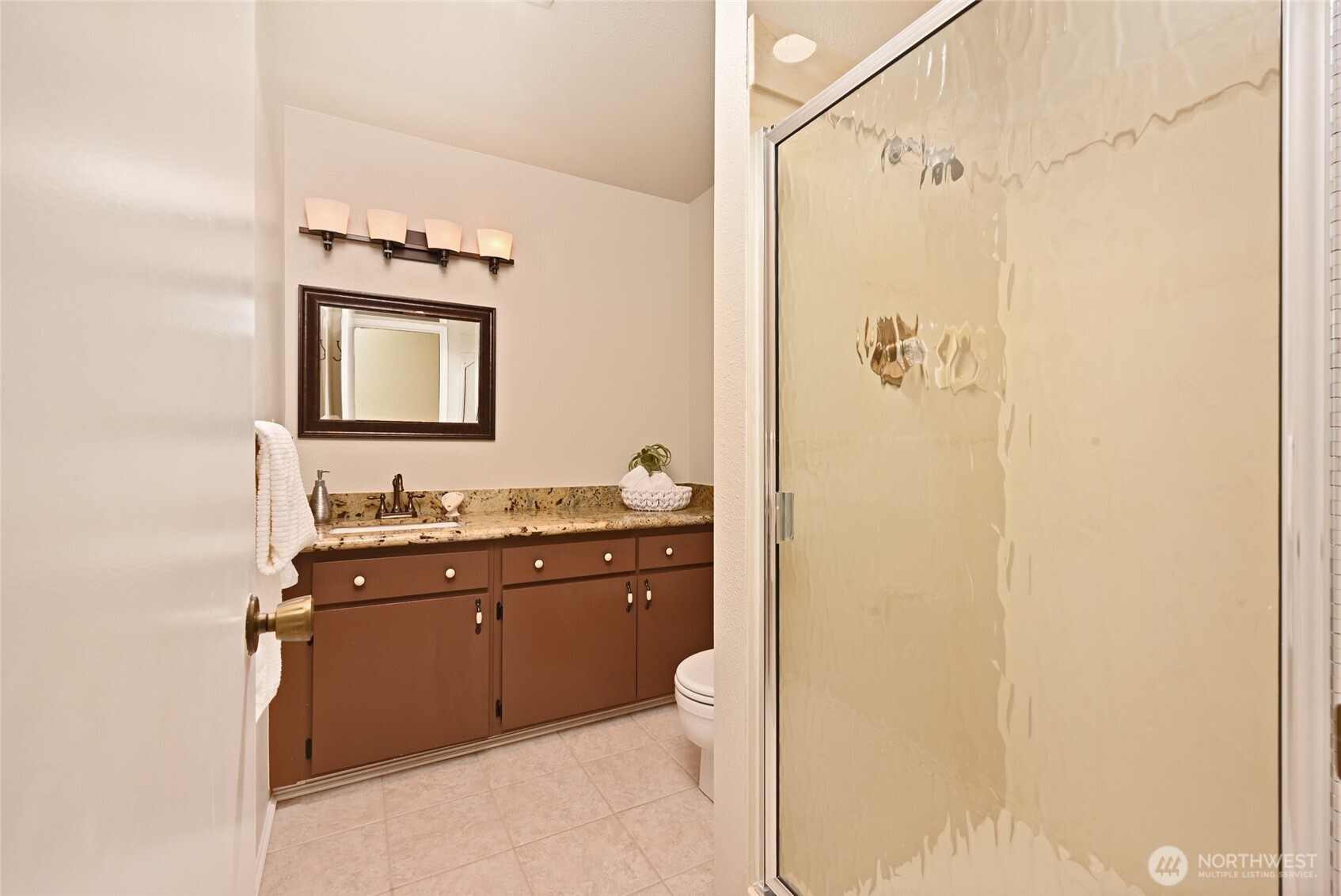 6301 Sand Point Way NE #E3, Seattle, WA 98115