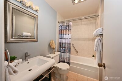 6301 Sand Point Way NE #E3, Seattle, WA 98115 - Photo 18