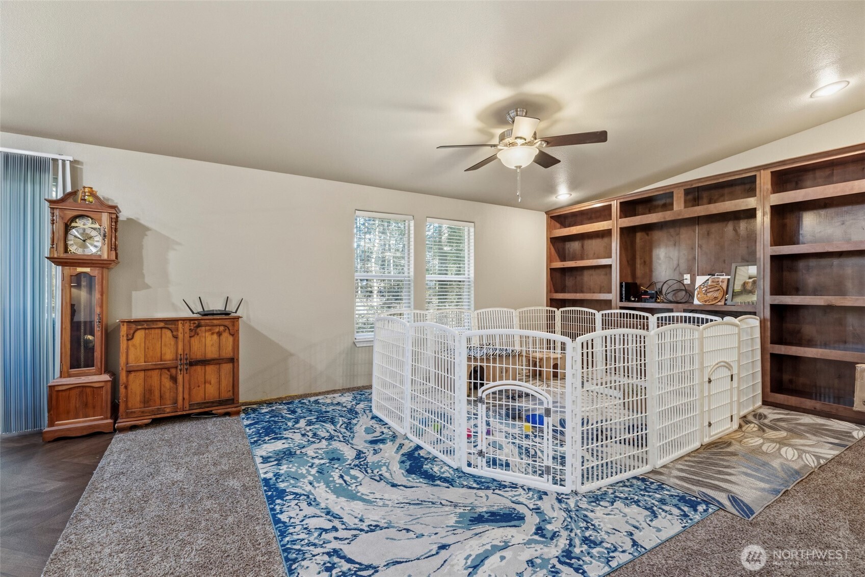 371 Sunset Drive , Oak Harbor, WA 98277