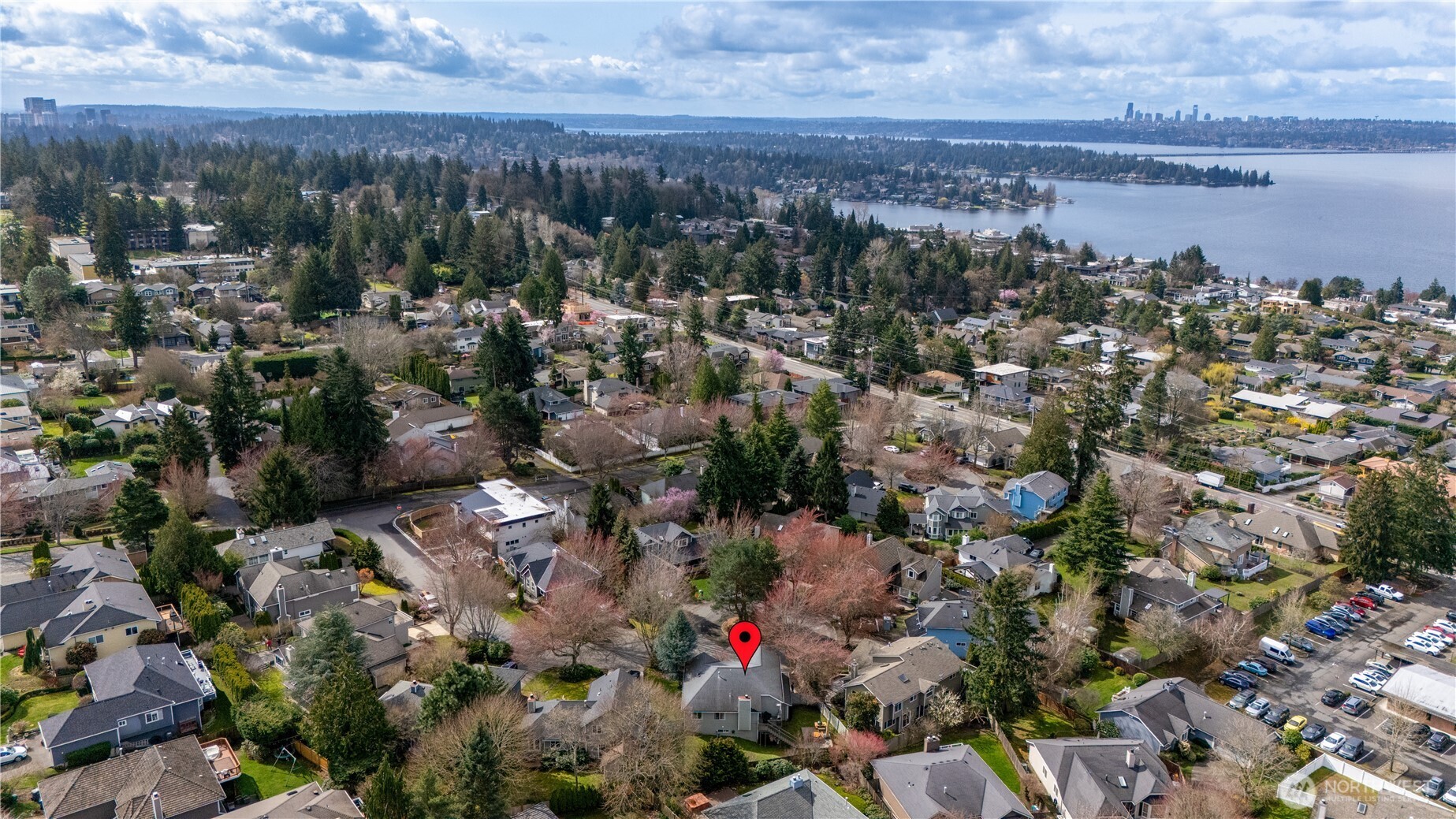 6304 110th Avenue NE, Kirkland, WA 98033