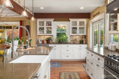 9225 Olympic View Drive , Edmonds, WA 98020 - Photo 10