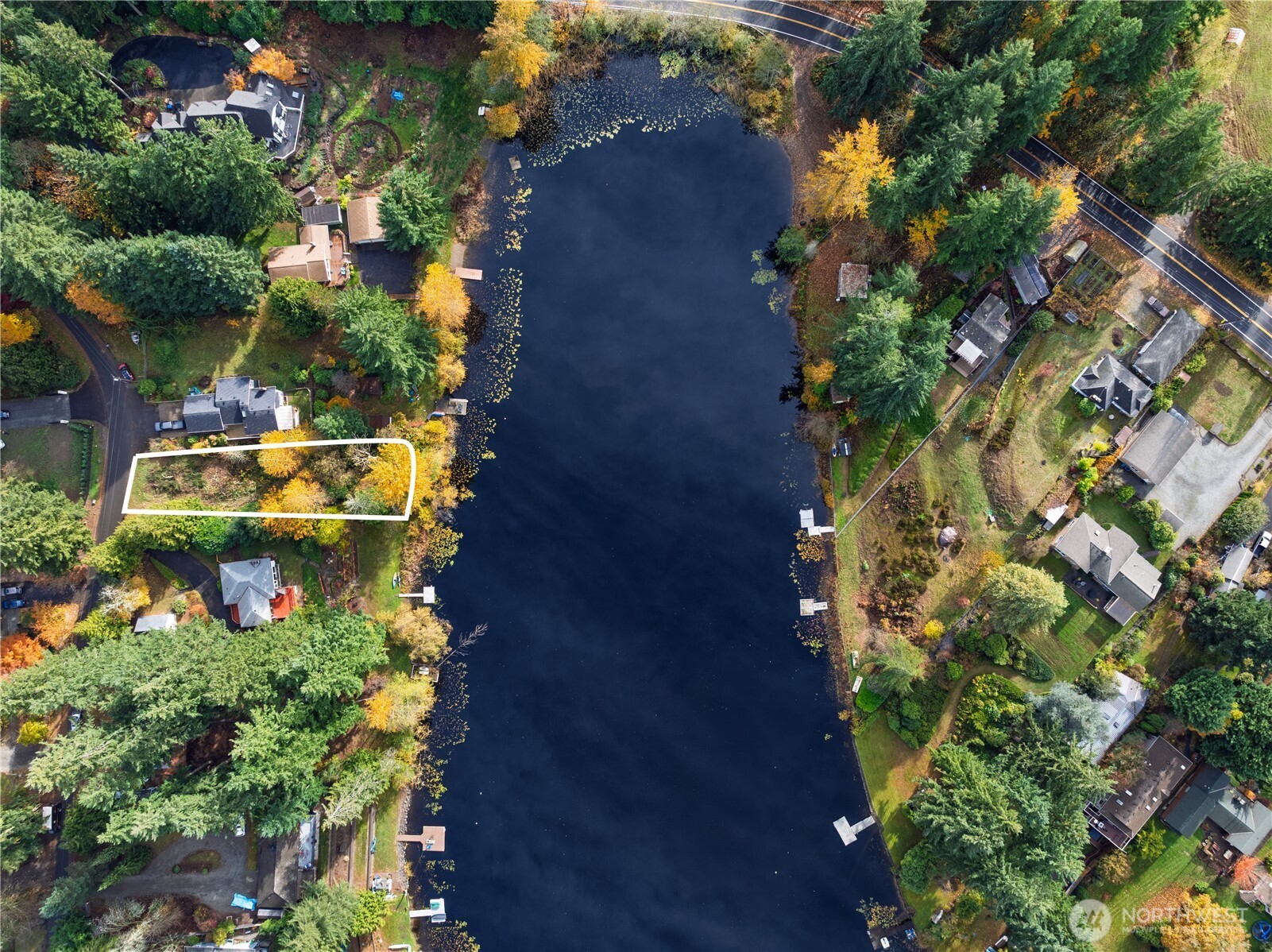 33401 E Lake Holm Drive SE, Auburn, WA 98092