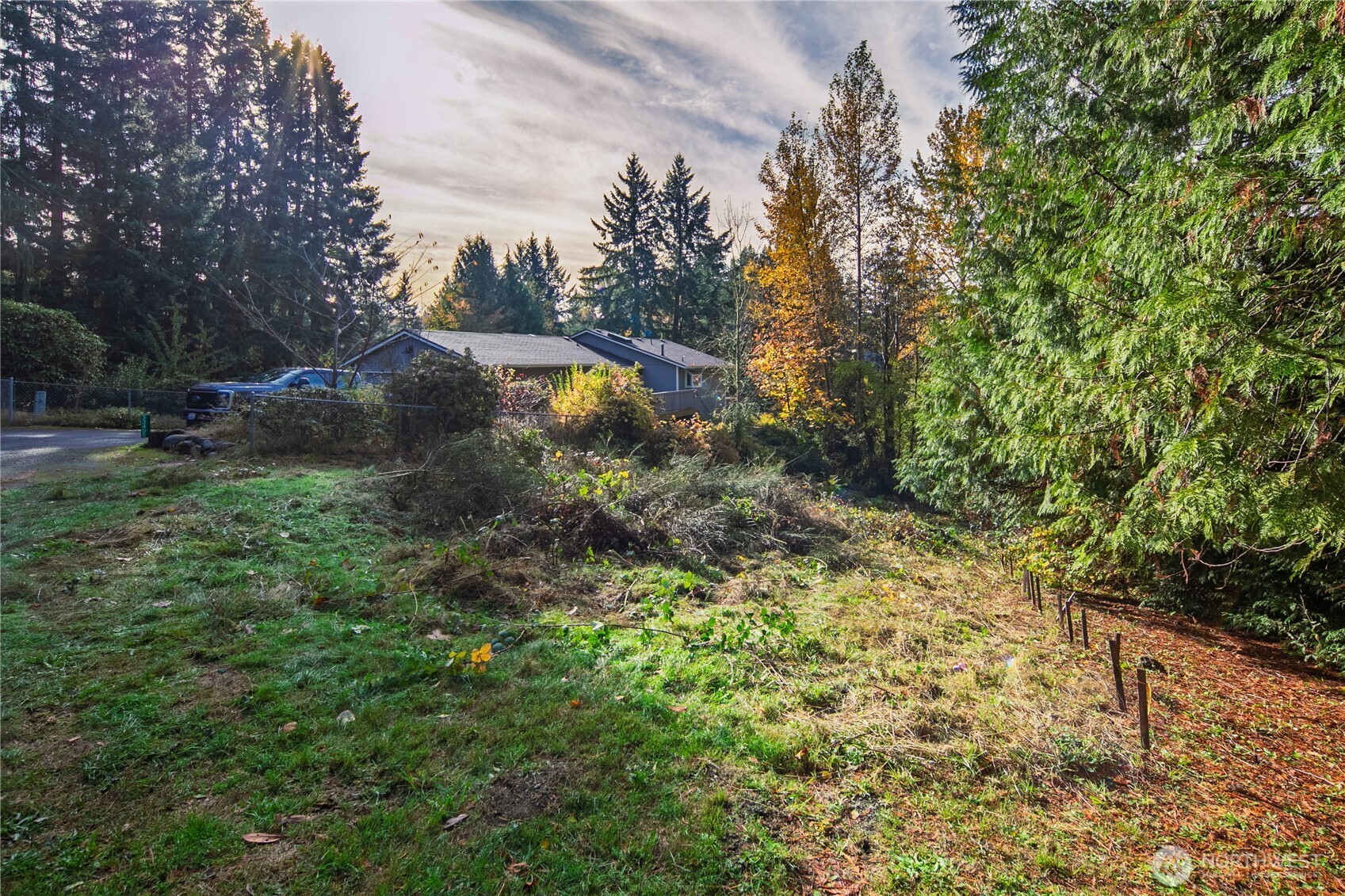 33401 E Lake Holm Drive SE, Auburn, WA 98092