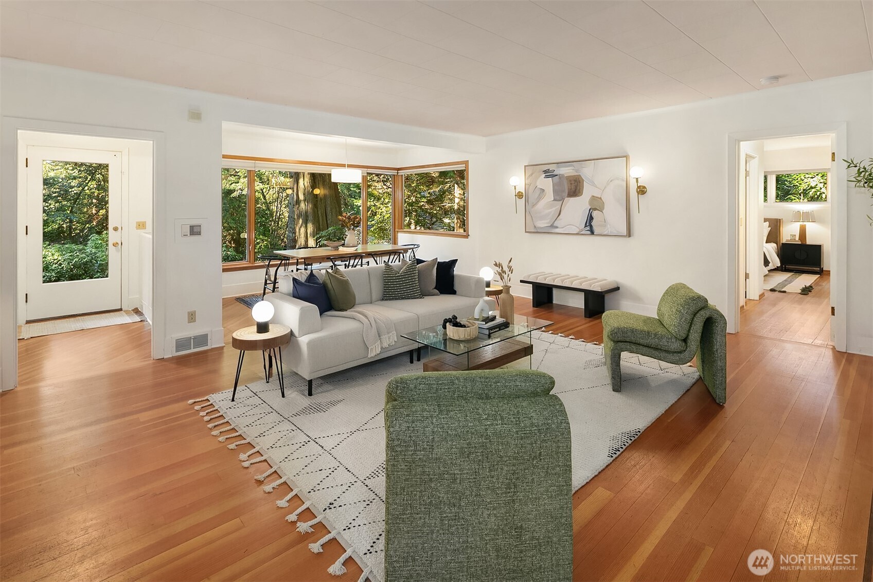 4240 W Cramer Street , Seattle, WA 98199-1005