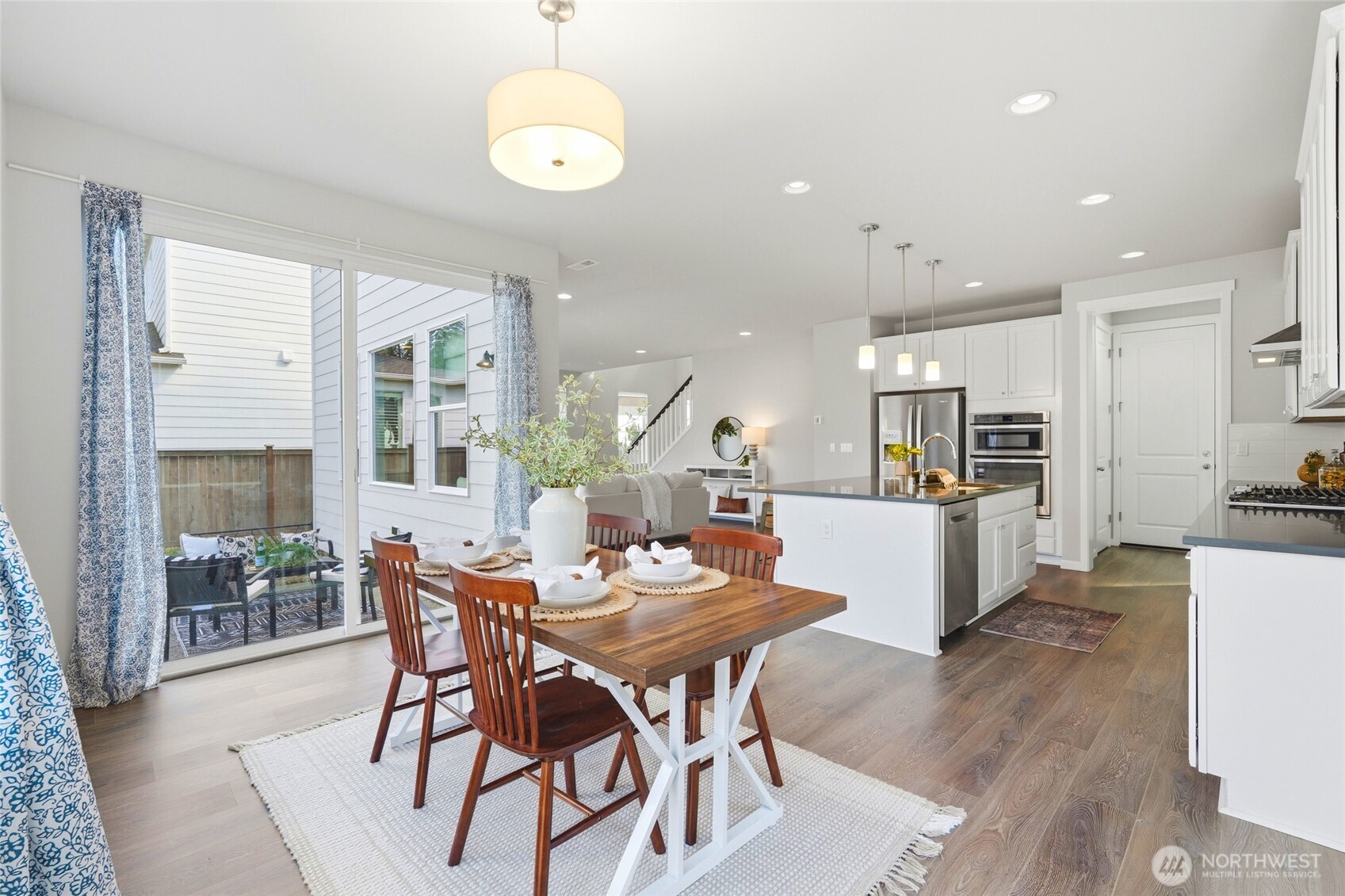 3853 Athena Court , Gig Harbor, WA 98332-5118