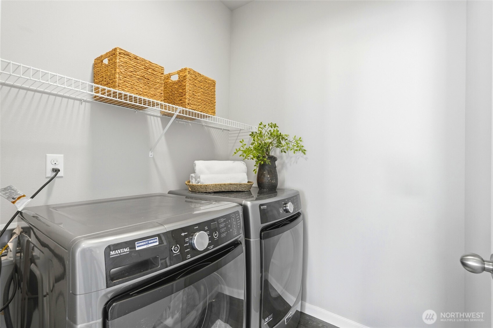 3853 Athena Court , Gig Harbor, WA 98332-5118