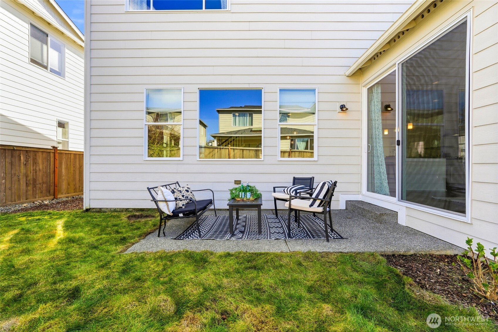 3853 Athena Court , Gig Harbor, WA 98332-5118