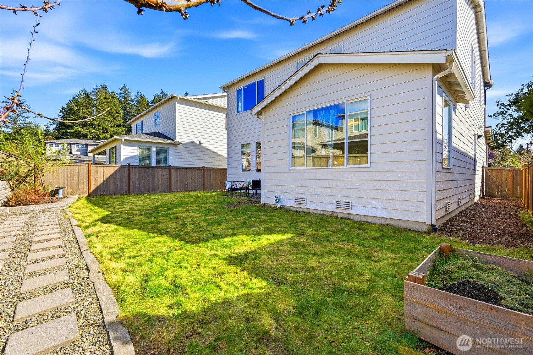 3853 Athena Court , Gig Harbor, WA 98332-5118
