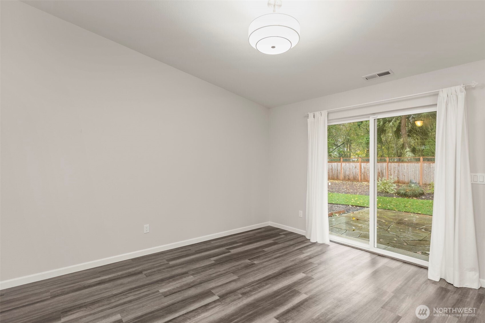 174 E Island View Avenue , Port Townsend, WA 98368