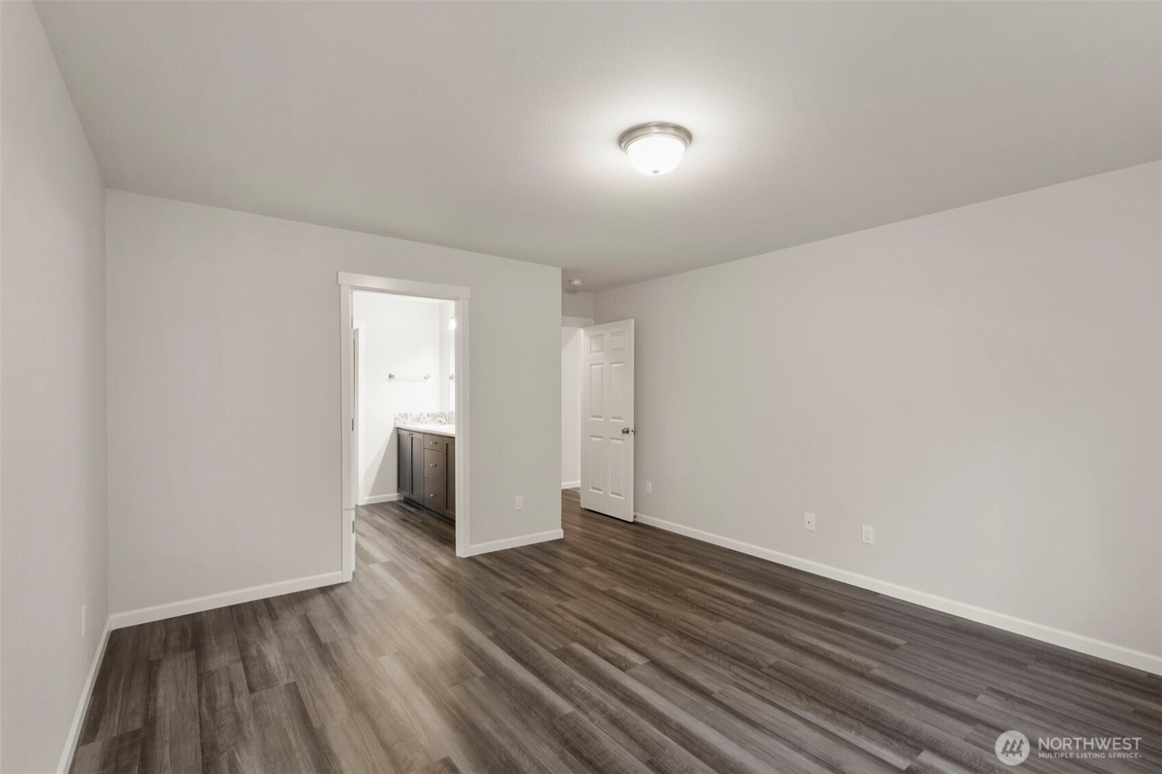 174 E Island View Avenue , Port Townsend, WA 98368