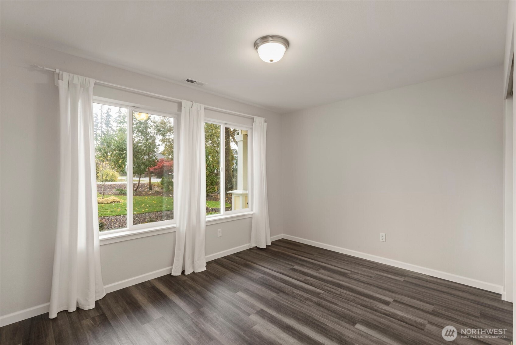 174 E Island View Avenue , Port Townsend, WA 98368