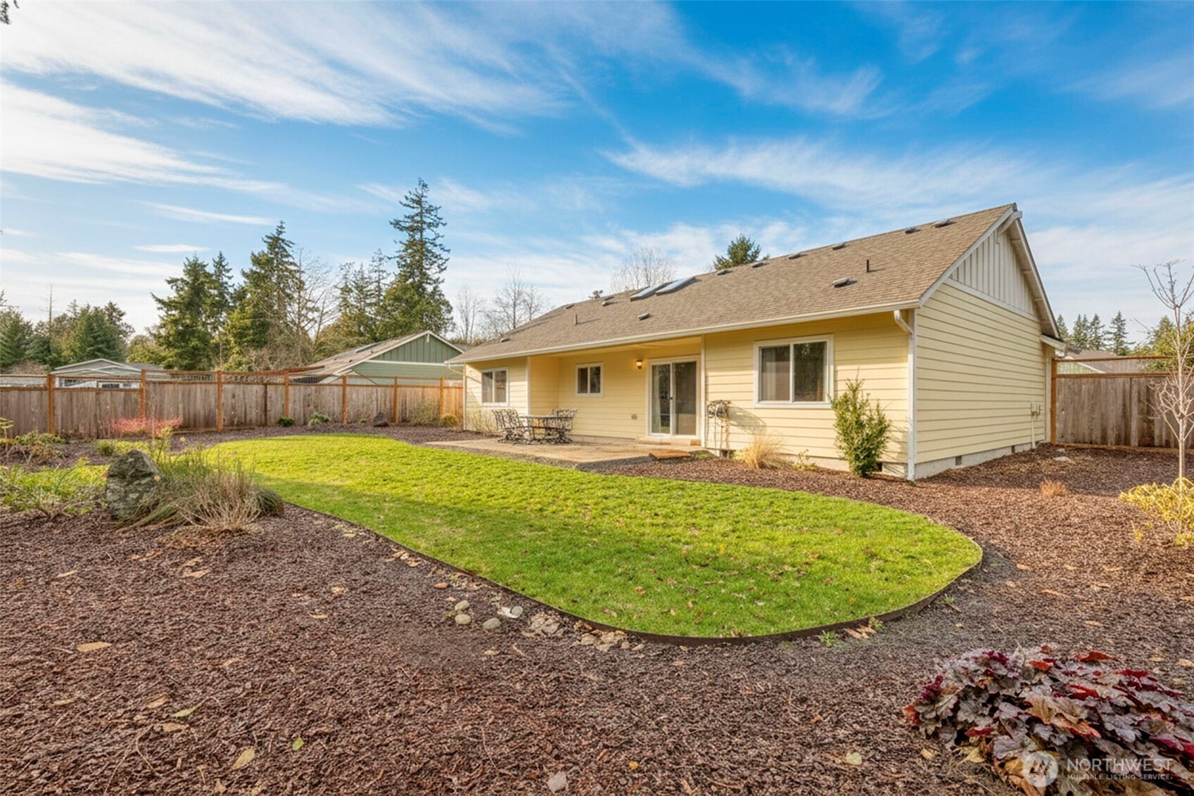 174 E Island View Avenue , Port Townsend, WA 98368
